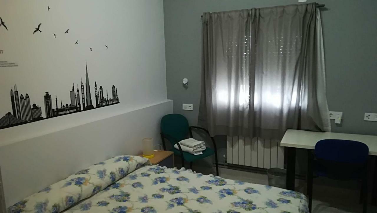 Leganés Villa "Luna De Segovia" מראה חיצוני תמונה